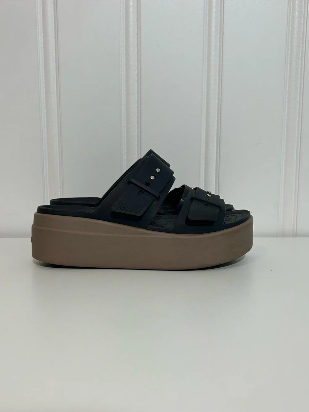 Crocs Brooklyn Women’s Black Platform Slide Sandals brown
